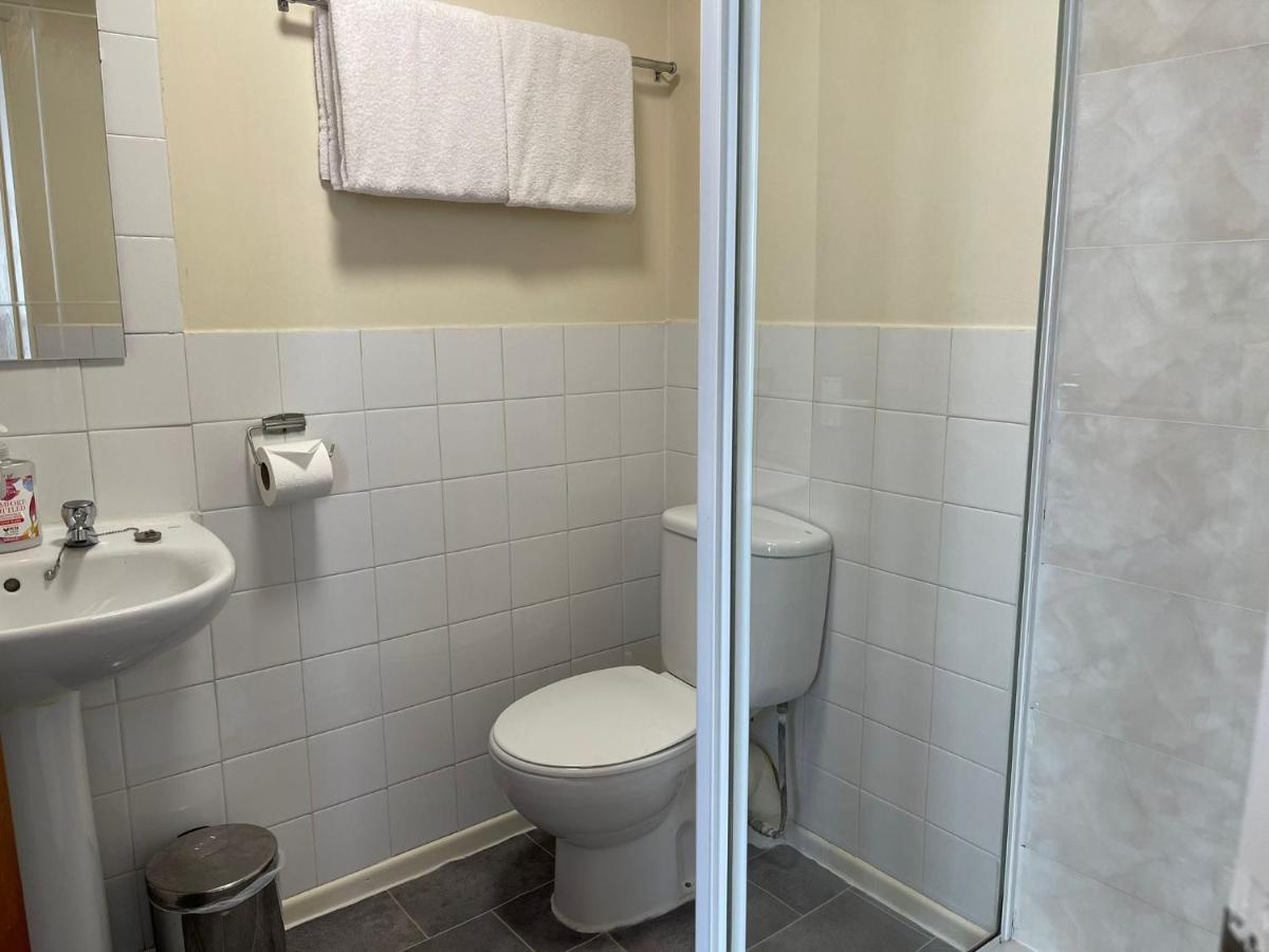 Galaxy Hotel Μπλάκπουλ Εξωτερικό φωτογραφία