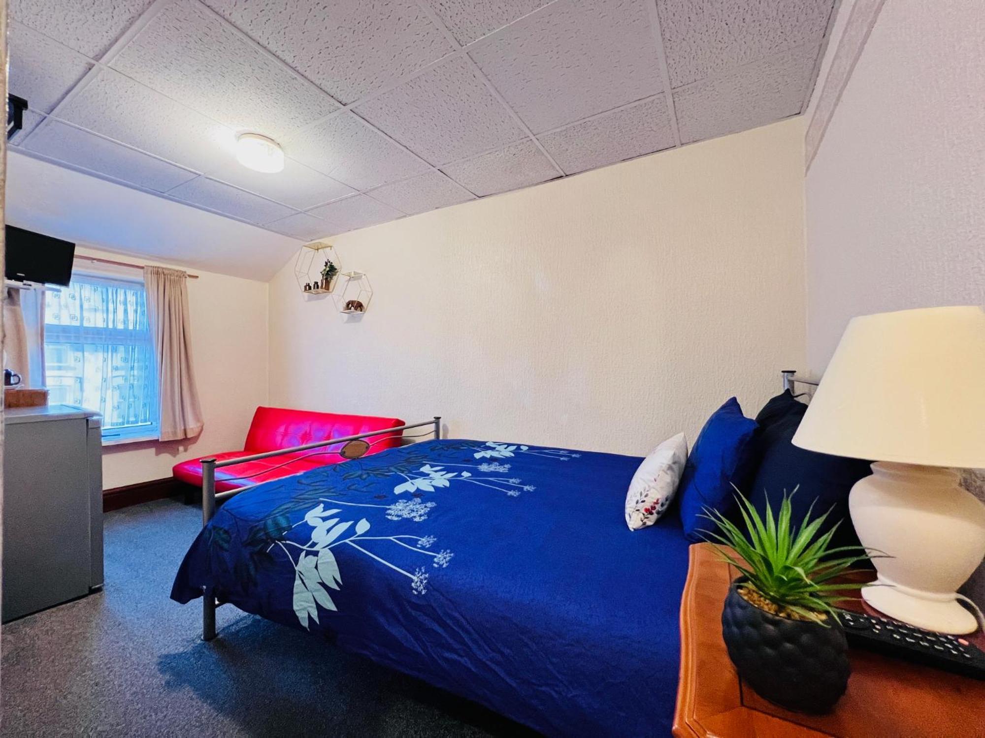 Galaxy Hotel Μπλάκπουλ Εξωτερικό φωτογραφία